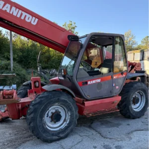 Manitou telescopic forklift