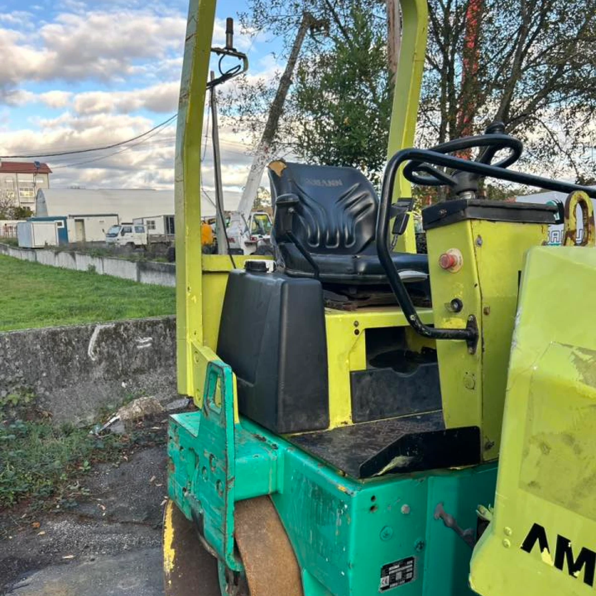 Cilindro Compactador Ammann 4 Cilindro Compactador Ammann, Leilovis