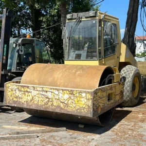 Cilindro Compactador Bomag, Leilovis