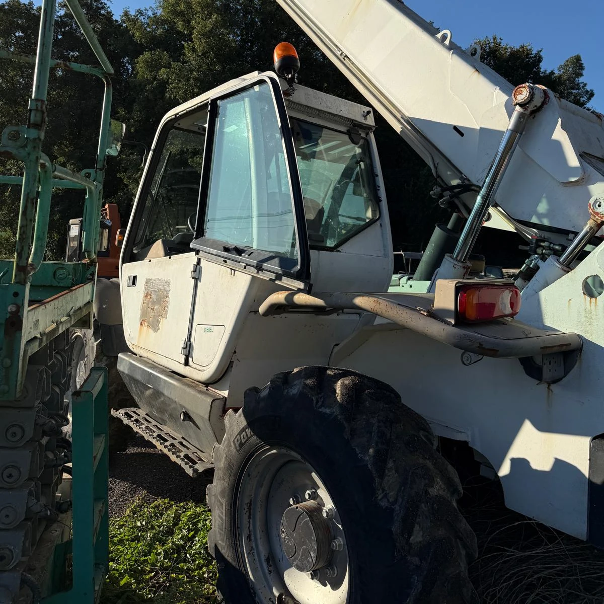 Empilhador Telescópico Manitou MT 1235 4 Empilhador Telescópico Manitou MT 1235