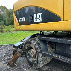 Caterpillar M318D Swivelling Wheel
