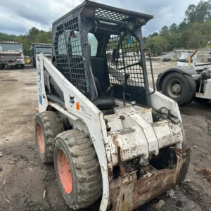 Bobcat 753 skid steer loader, Leilovis