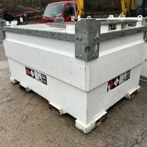 Western 3000L mobile tank