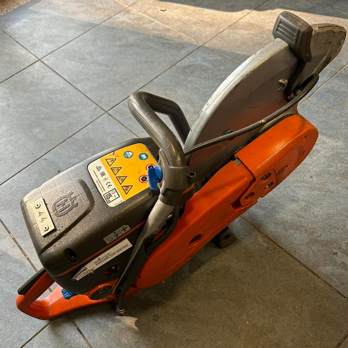 3.7kW 350mm Husqvarna K770 petrol mower 1 Asphalt Cutter